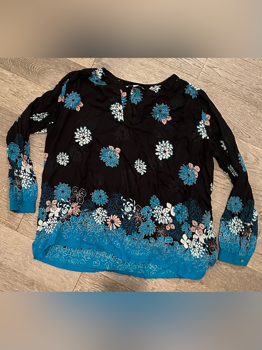 Ann Taylor LOFT Cotton Blend White & Blue V Neck Long Sleeve Floral Top Size XL
